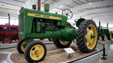 john deere tractor engine museum